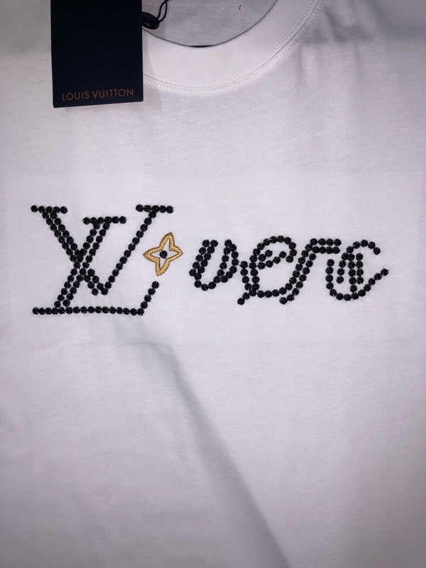 ブランドTシャツ細部ディテール